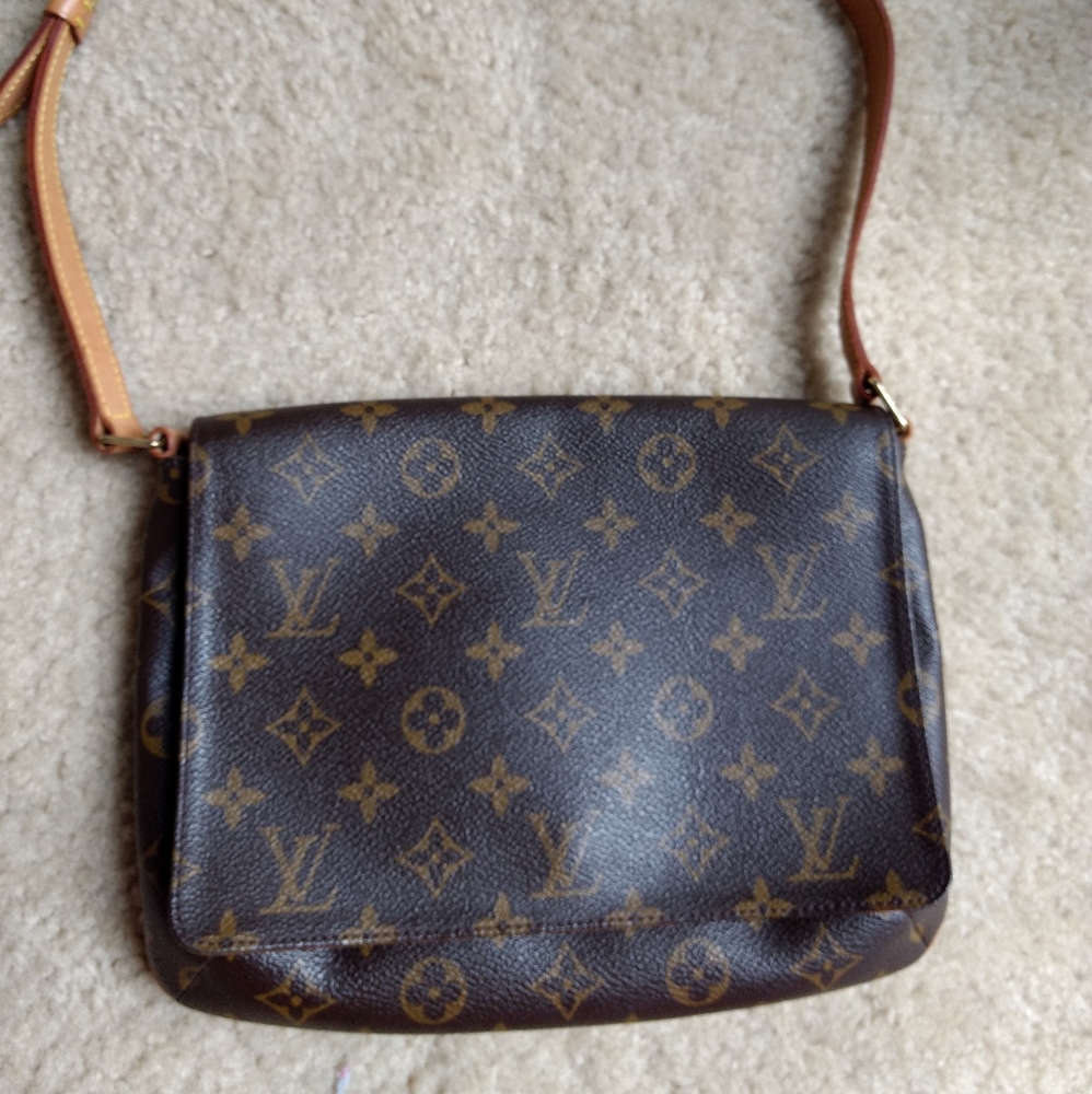 Louis vuitton musette tango